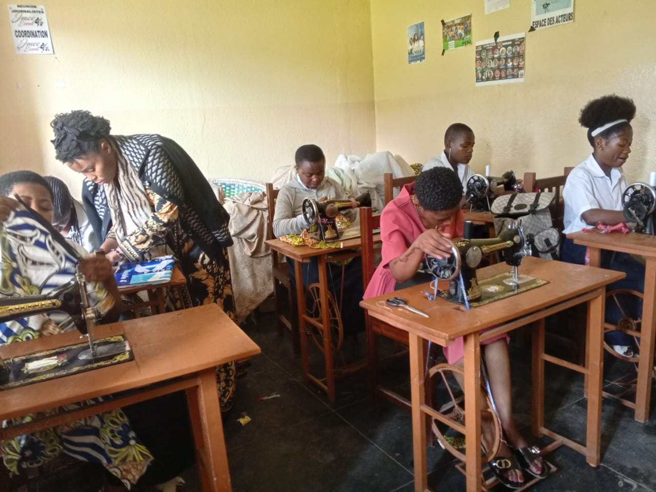 Apprentissage sur machine à coudre